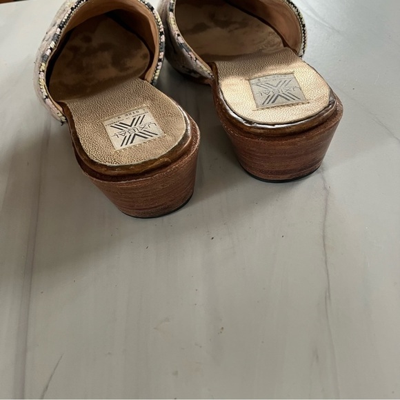 Anthropologie‎ Uxibal Kilim Slides Flats 9 - Picture 6 of 7